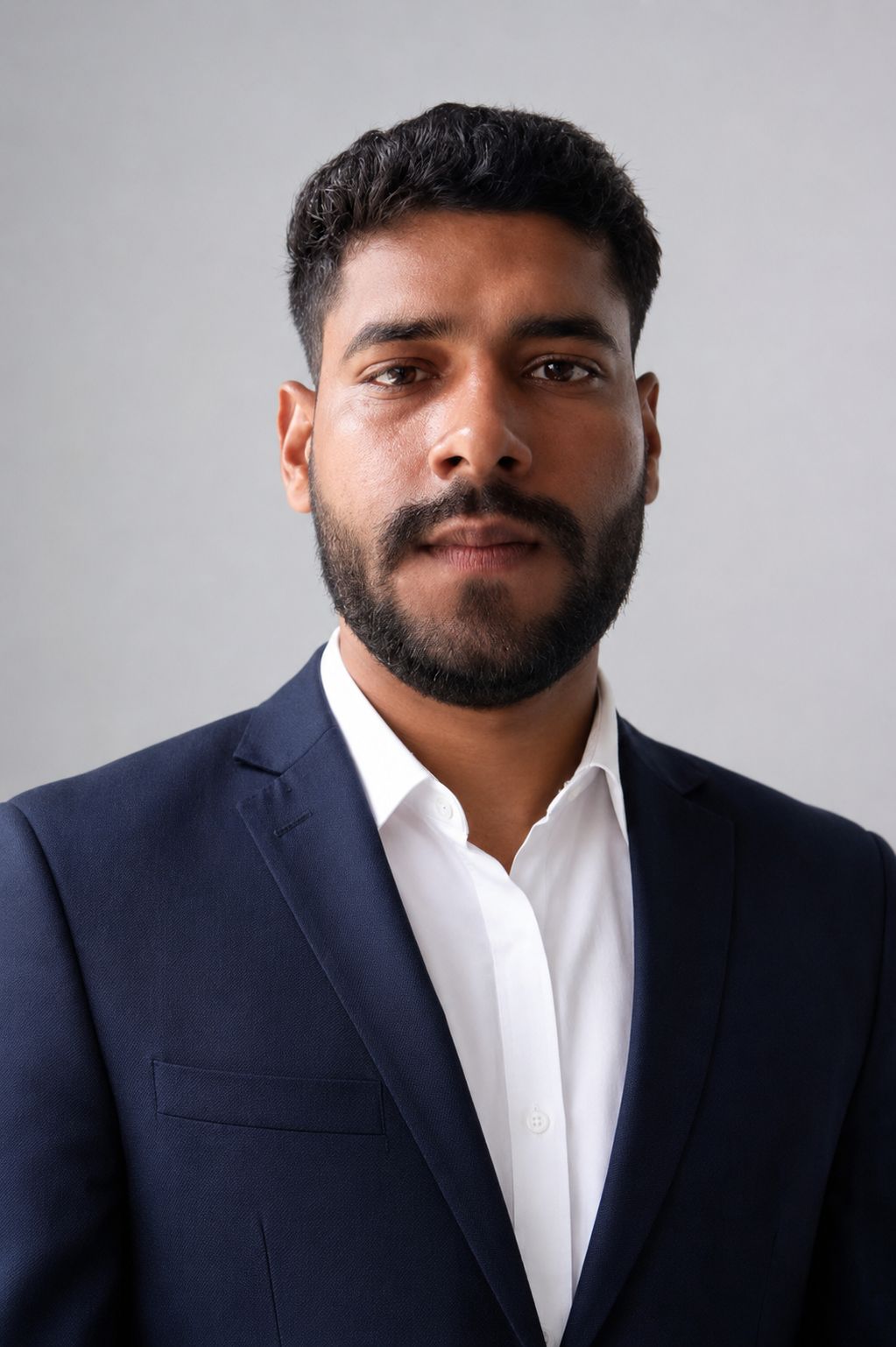 Manoj - Sales, The Mistry